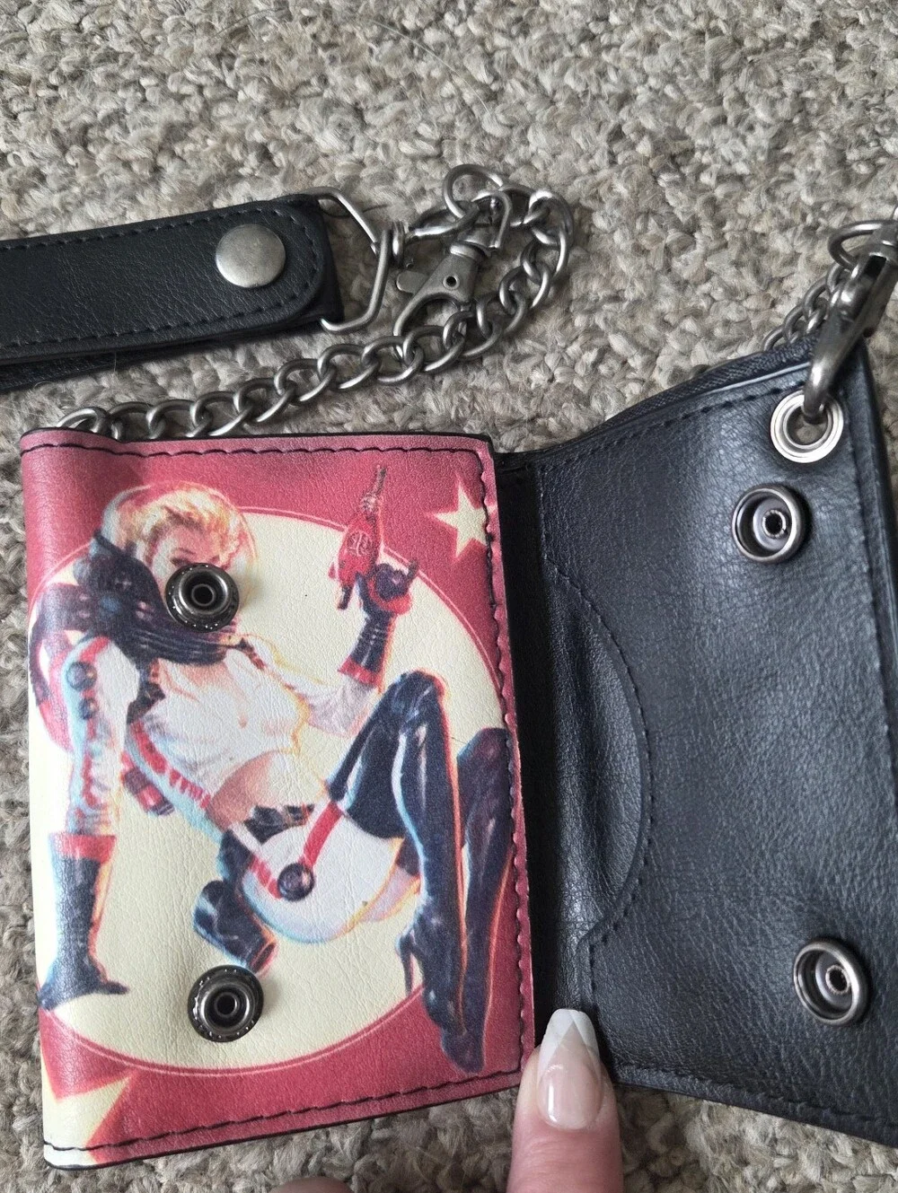 Fallout 4 Gamer Trifold Chain Wallet Nuka Cola Girl 2016 Bethesda Rare